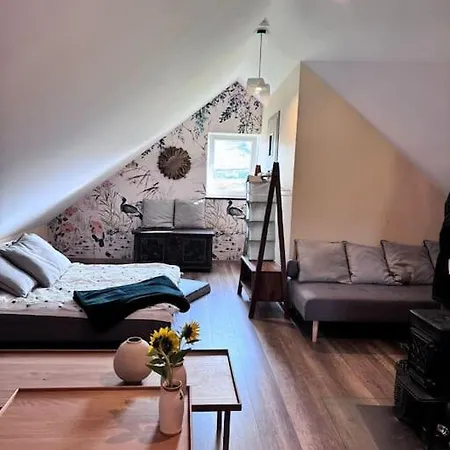 Charming By The River Apartment *