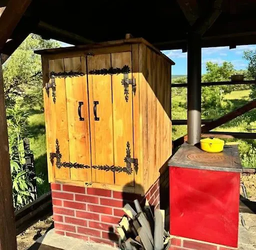 Charming By The River Uscie Gorlickie